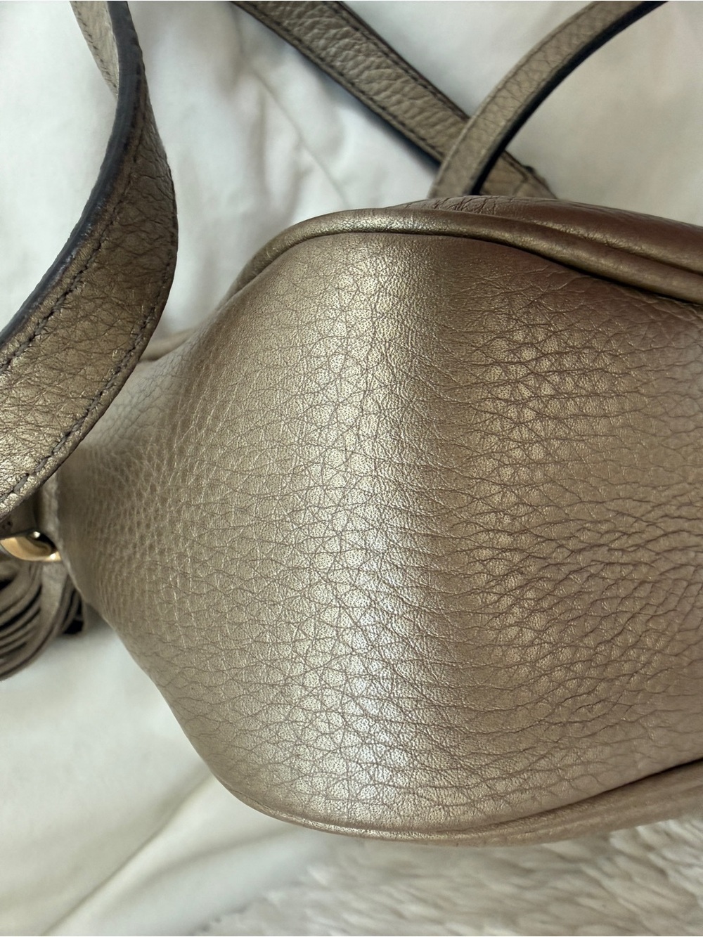 Gucci Soho Disco Small Leather Crossbody Bag Metallic Beige/Champagne Gold DustB - Picture 6 of 17